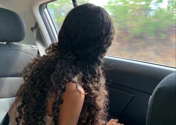 Avoid These 6 Curly Hair Mistakes While Traveling—Your Curls Will Thank You!